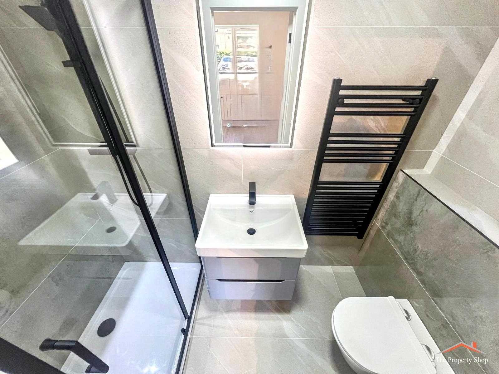 Kingweston Close - Picture 9