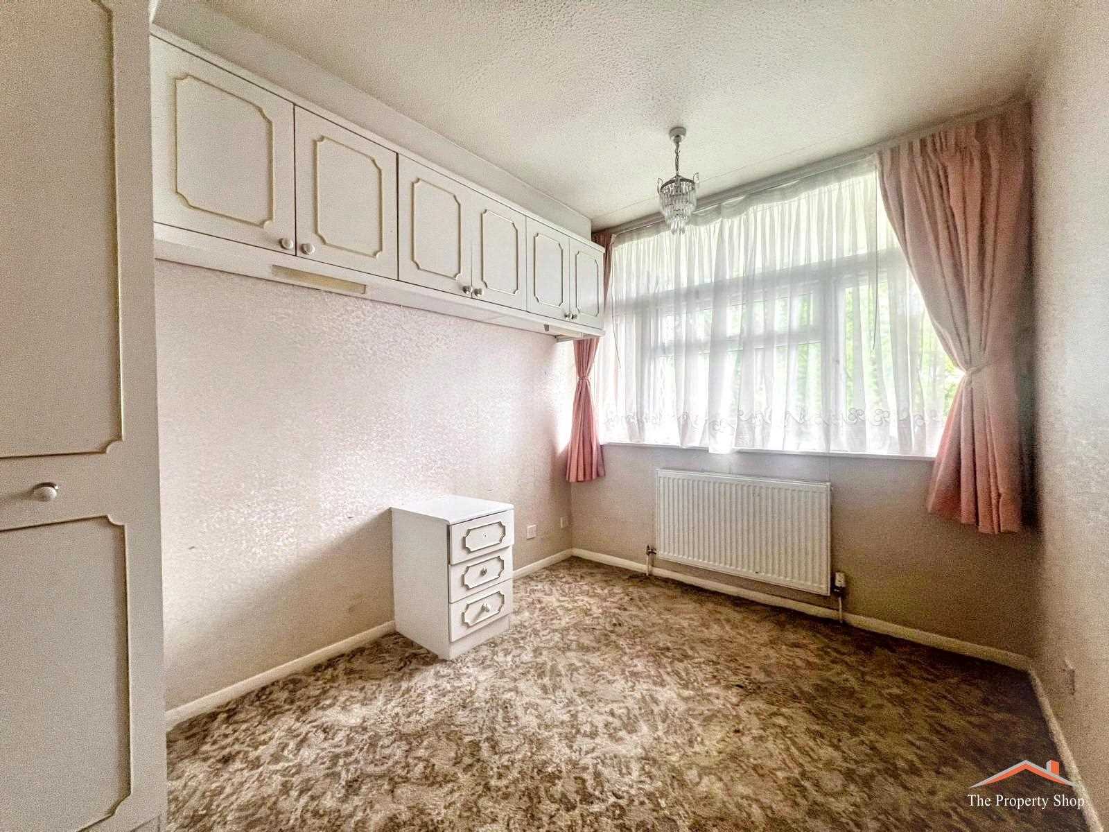 Lodge Close - Picture 6