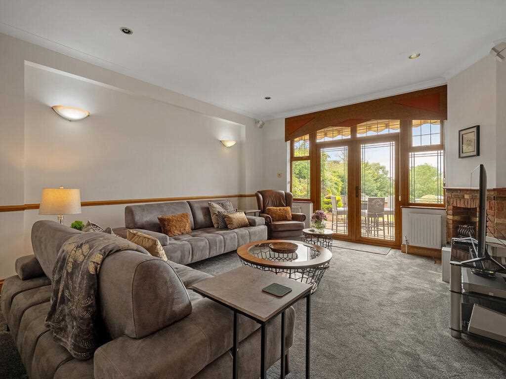 Park Drive, - Picture 3