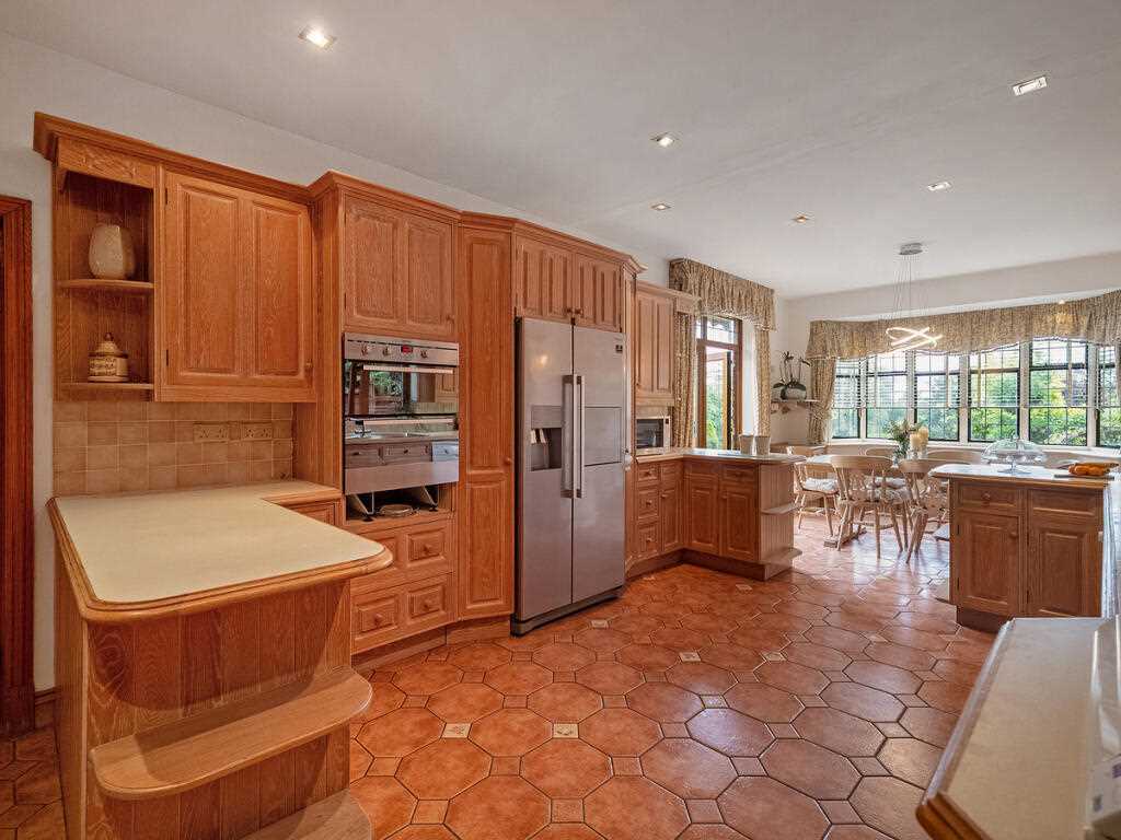 Park Drive, - Picture 6