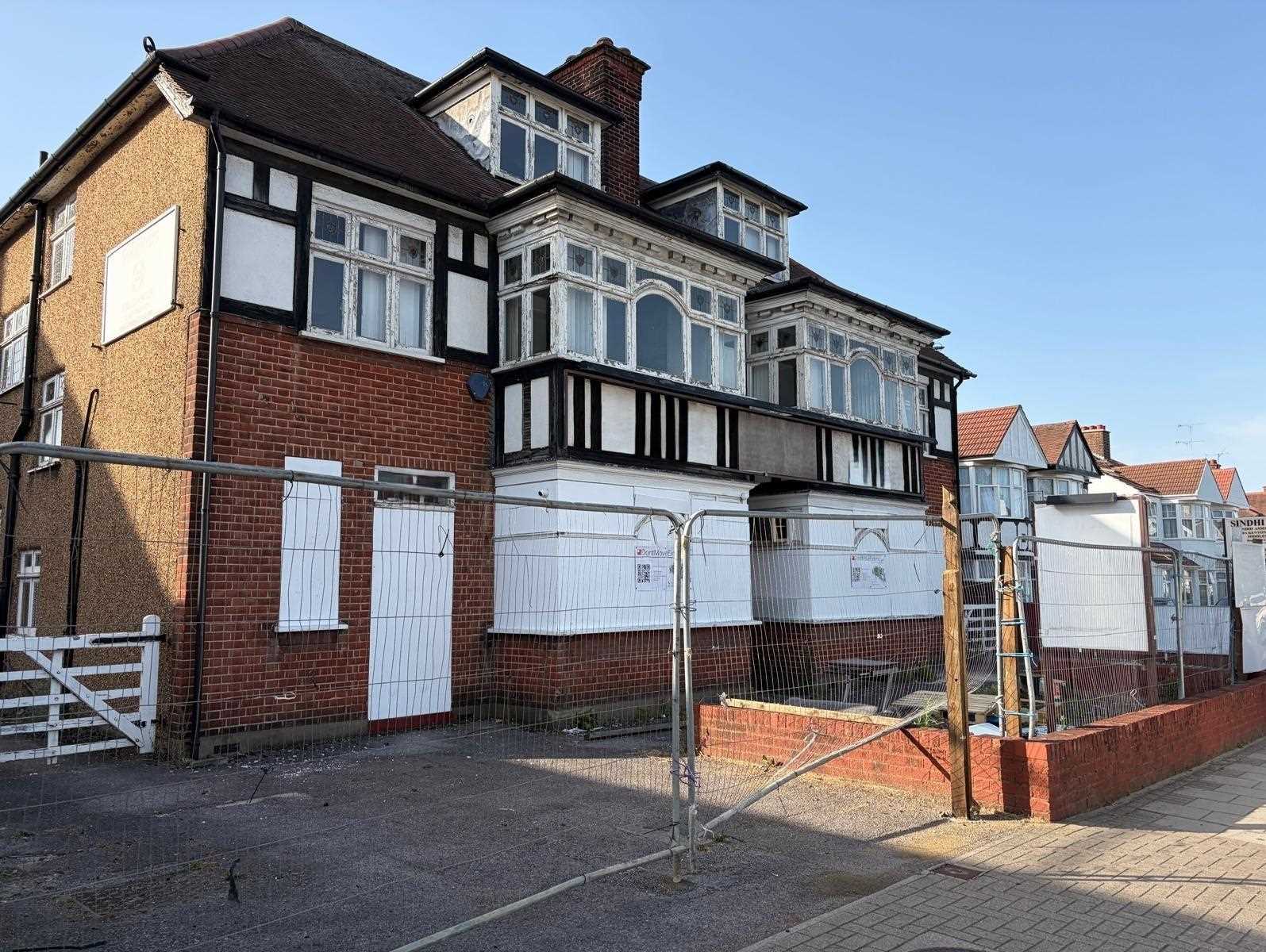 Kenton Road - Picture 1