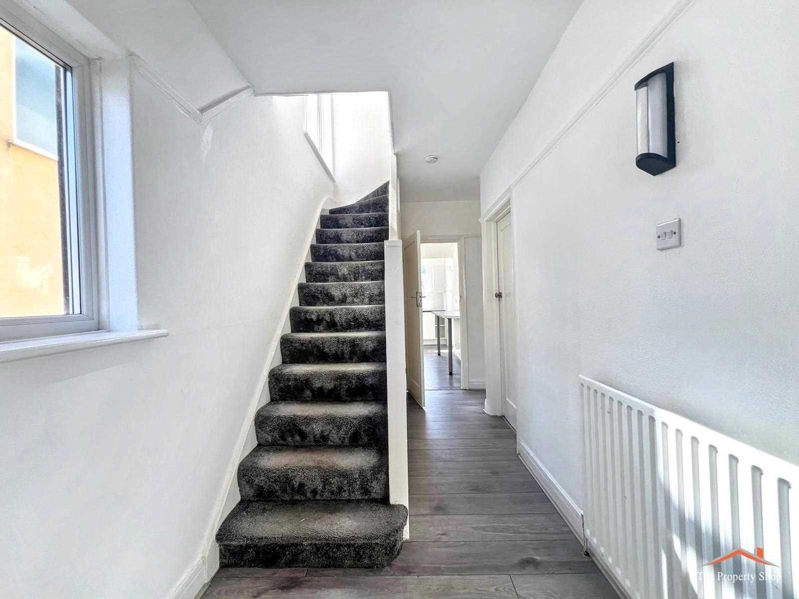 Bideford Close - Picture 6