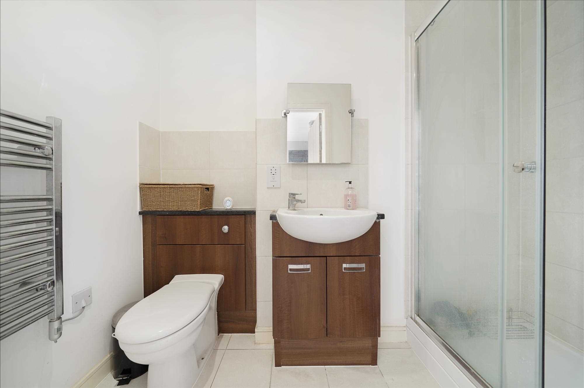 Loch Crescent, - Picture 7