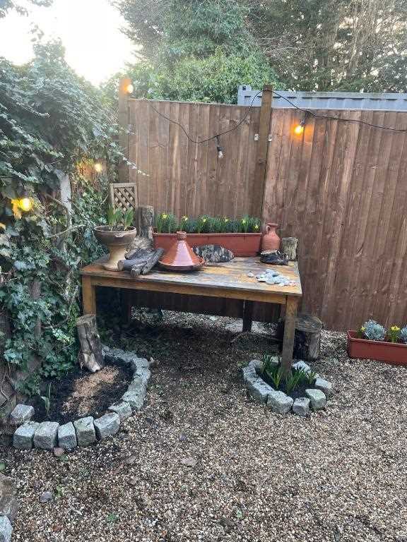 Wyel Lodge - Picture 5