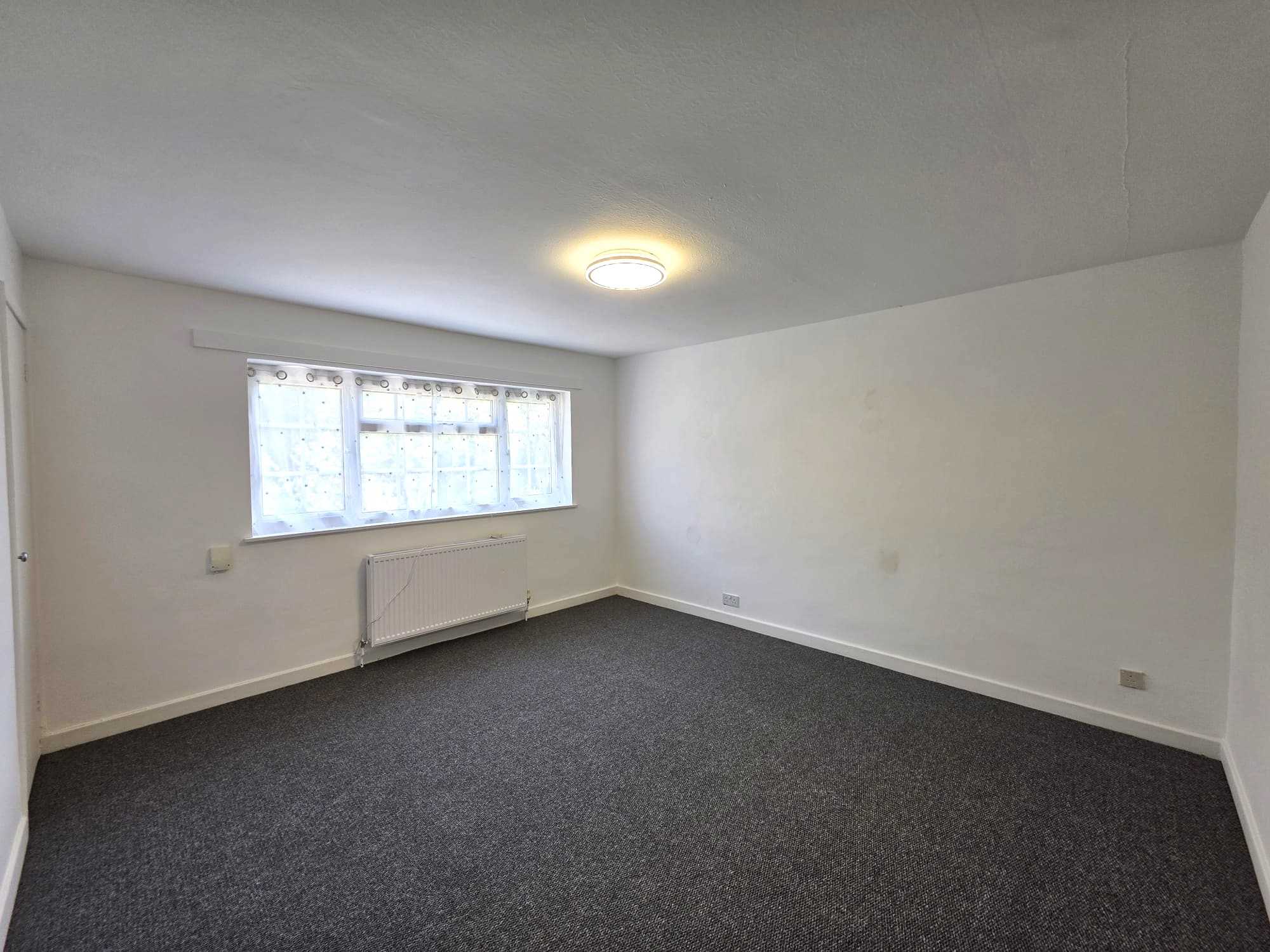 Paynesfield Road - Picture 9