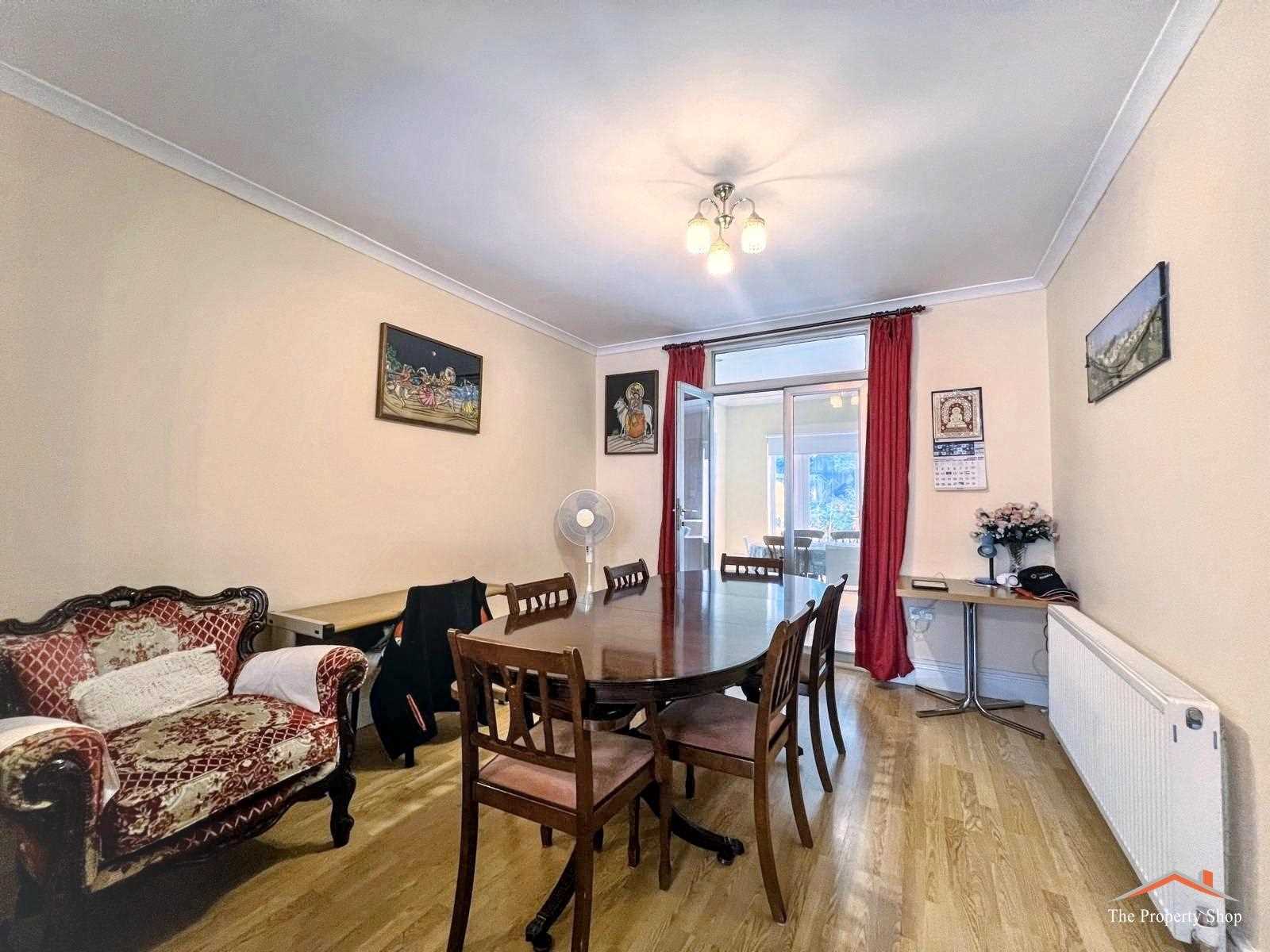 Francis Road - Picture 3