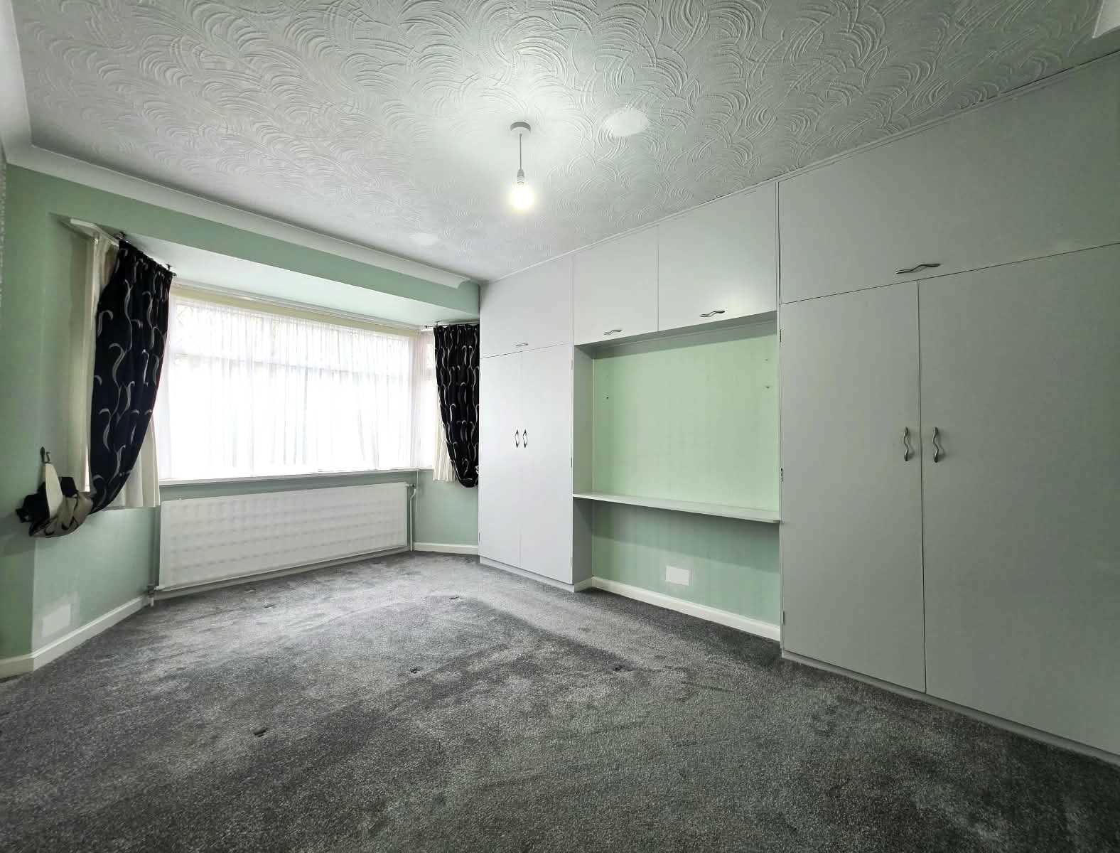 Gyles Park - Picture 7