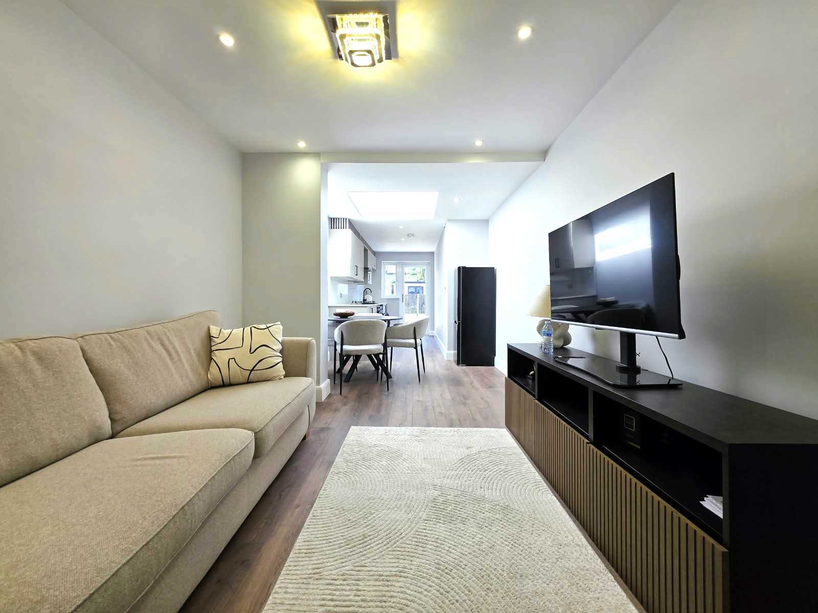 Bellamy Drive - Picture 3