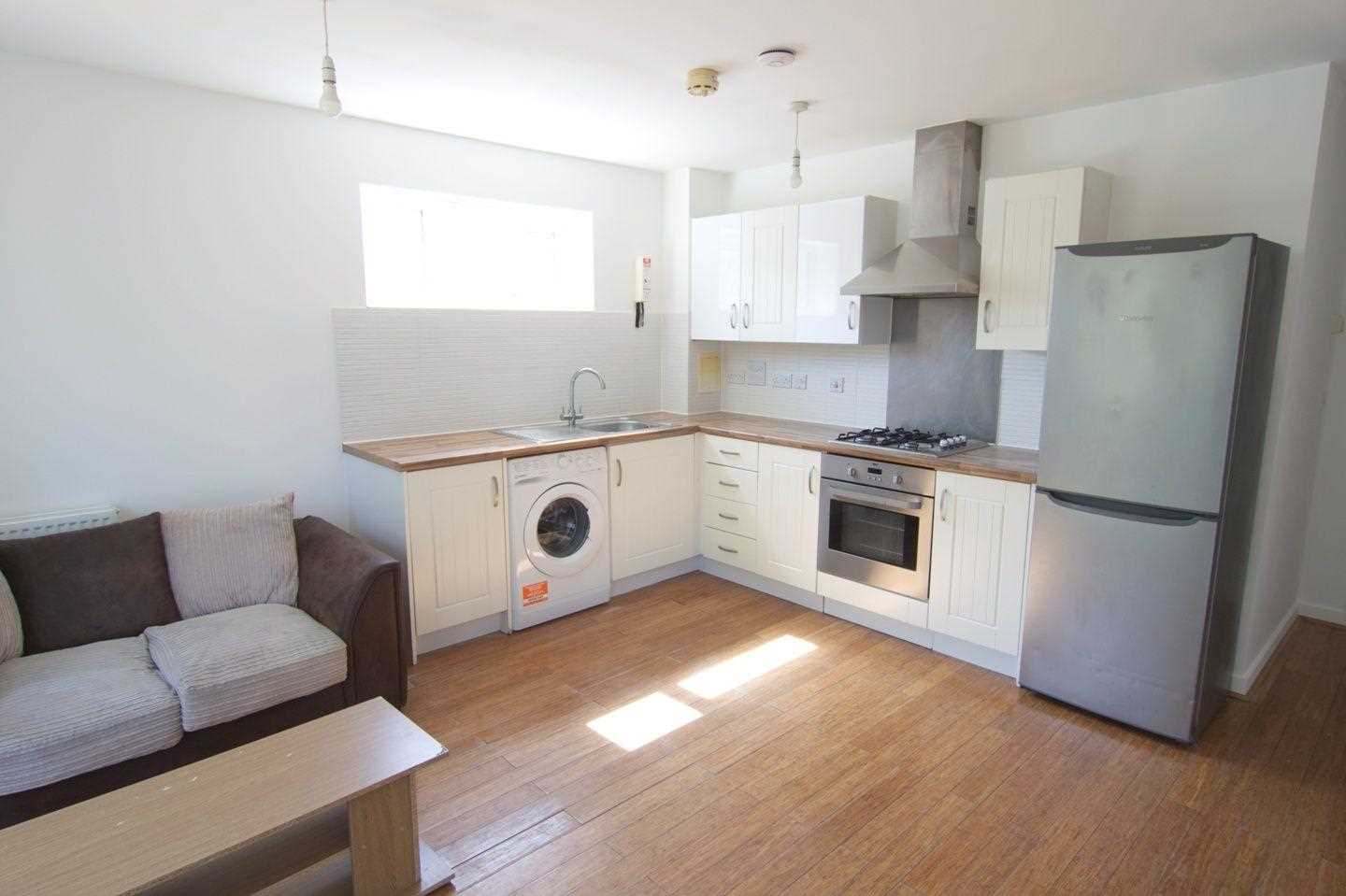 Flora Court, Fortune Avenue, - Picture 2
