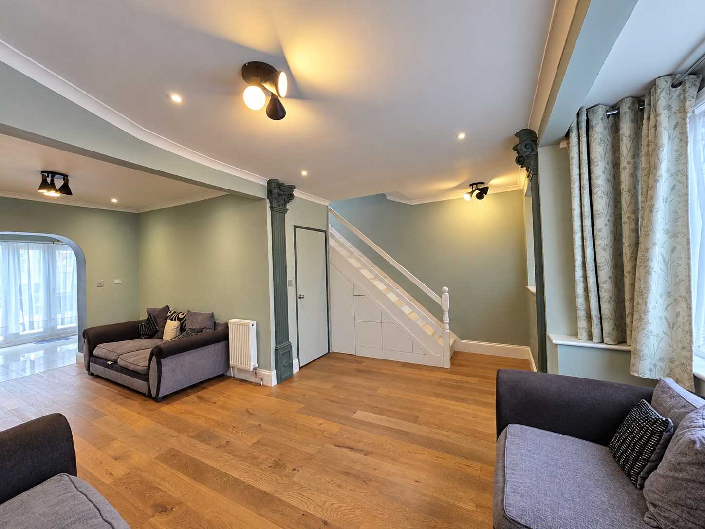 Hogarth Road - Picture 3