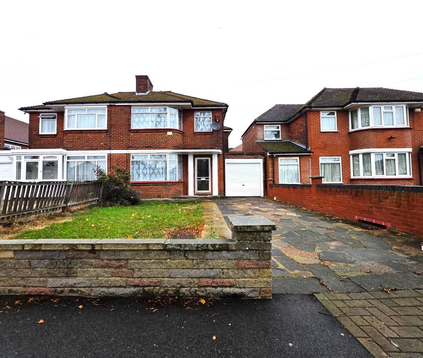 Beverley Drive - Picture 1