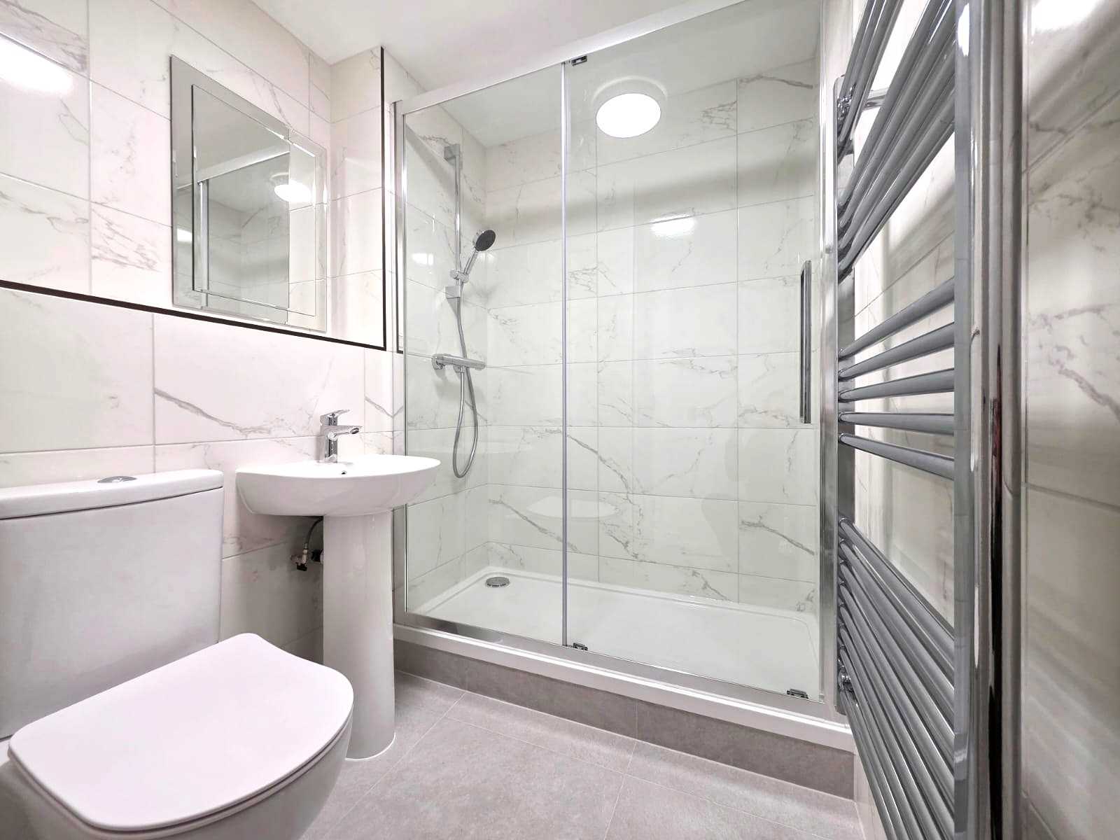 Springwood Crescent - Picture 6